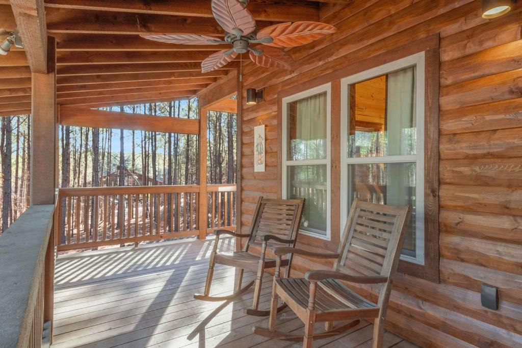 Large Luxury 2Br Cabin W Hot Tub Double Trouble Was Designed For Fun Comfort And Memories Minutes From Buzzling Hochatown And Beautiful Beaver Bend State Park Broken Bow Exteriér fotografie