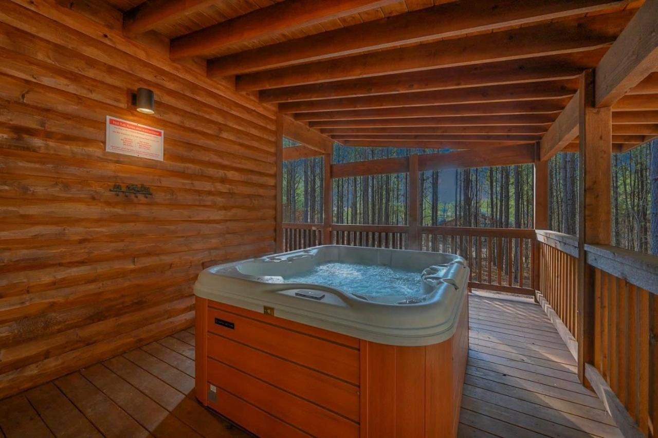 Large Luxury 2Br Cabin W Hot Tub Double Trouble Was Designed For Fun Comfort And Memories Minutes From Buzzling Hochatown And Beautiful Beaver Bend State Park Broken Bow Exteriér fotografie